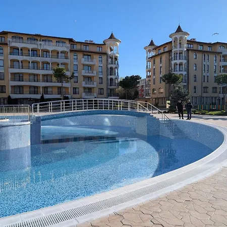 Royal Sun, Private Luxury 56 M, Pools, Mountain View Sunny Beach